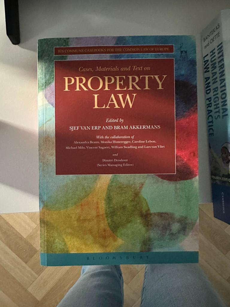 YEAR 1 - international and European LAW books, Boeken, Studieboeken en Cursussen, Ophalen of Verzenden, Alpha, Zo goed als nieuw