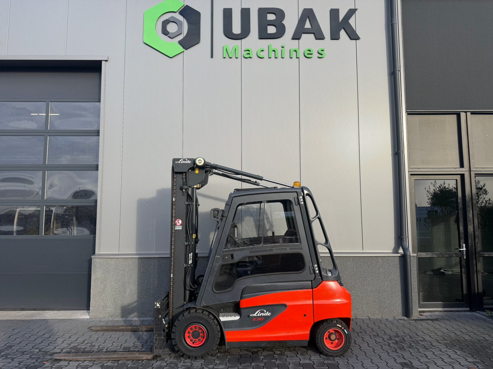 Linde E30 elektrische hefruck ‘nieuwe batterij’ ‘2848 uur’, 2000 tot 3000 kg, Ophalen of Verzenden, Elektrisch, Heftruck