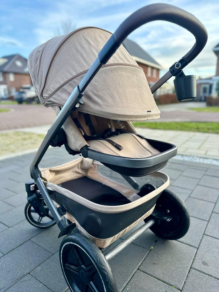 Joolz Geo 3 Taupe Duo - Compleet met Nieuw Babywiegje, Duowagen, Zo goed als nieuw, Combiwagen, Ophalen