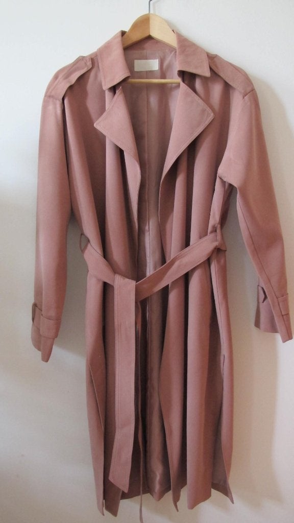 Salmon pink trench coat (Indibrand), Indibrand, Nieuw, Ophalen of Verzenden, Roze