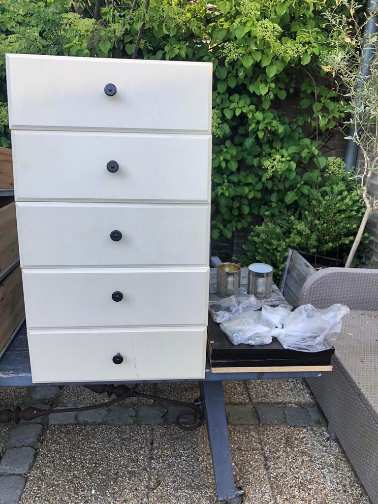 Te koop ikea Hemnes ladekast en Pax kledingkast (wit), Huis en Inrichting, Kasten | Ladekasten, 5 laden of meer, Ophalen of Verzenden