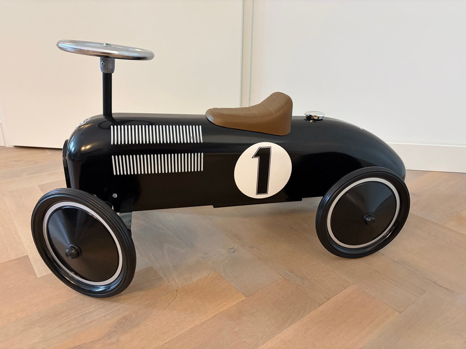 Retro Roller Loopauto Zwart - Zo goed als nieuw, Ophalen of Verzenden, Zo goed als nieuw, Loopvoertuig