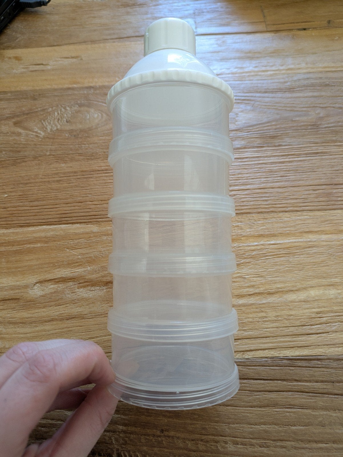 GRATIS Poedermelk toren baby/peuter, Kinderen en Baby's, Babyvoeding en Toebehoren, Ophalen, Zo goed als nieuw, Overige typen