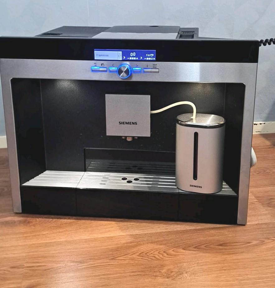 Siemens inbouw koffiemachine, Witgoed en Apparatuur, Ophalen, Zo goed als nieuw, Inbouw, 60 cm of meer