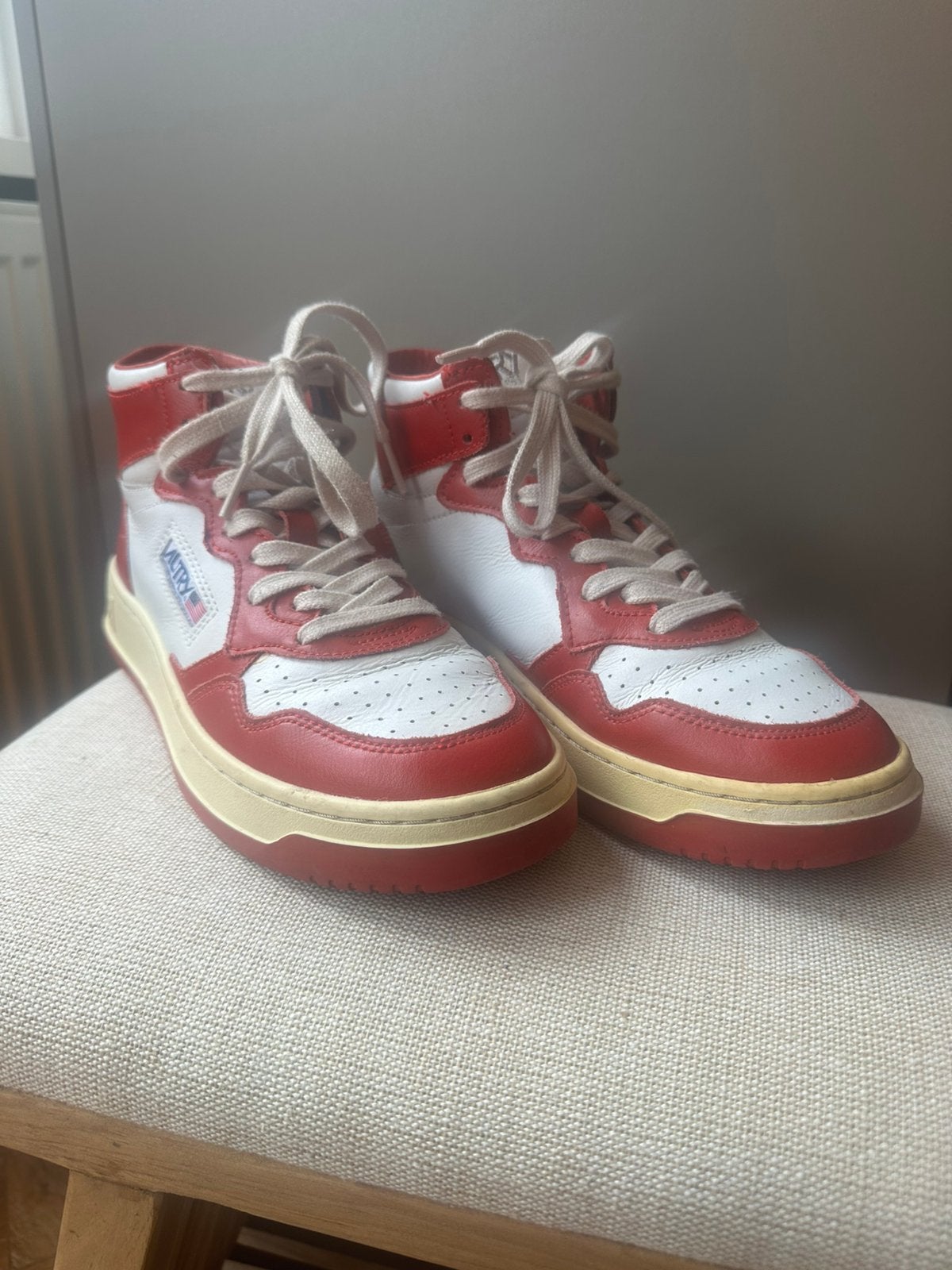 Autry’s rood, maat 39, Ophalen of Verzenden, Zo goed als nieuw, Rood, Sneakers of Gympen