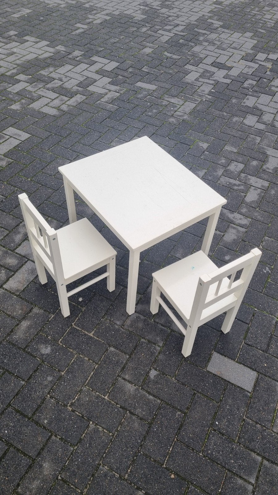 IKEA GULLIVER kinder tafel met 2 stoelen, Ophalen, Gebruikt, Tafel(s) en Stoel(en)