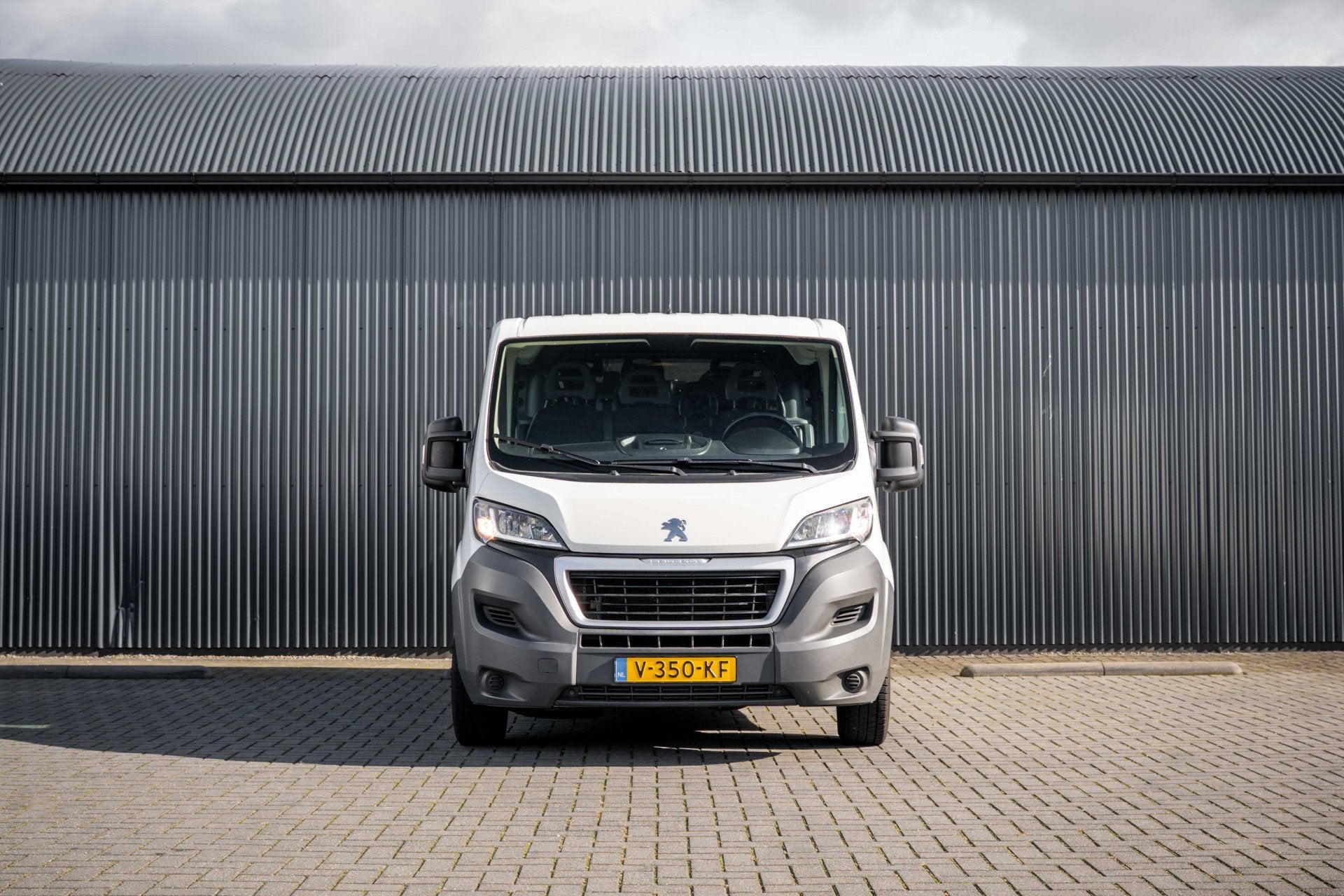Peugeot Boxer L1H1 | 7-Zits | Euro 6 | Cruise | Airco, Voorwielaandrijving, Stof, Gebruikt, 4 cilinders