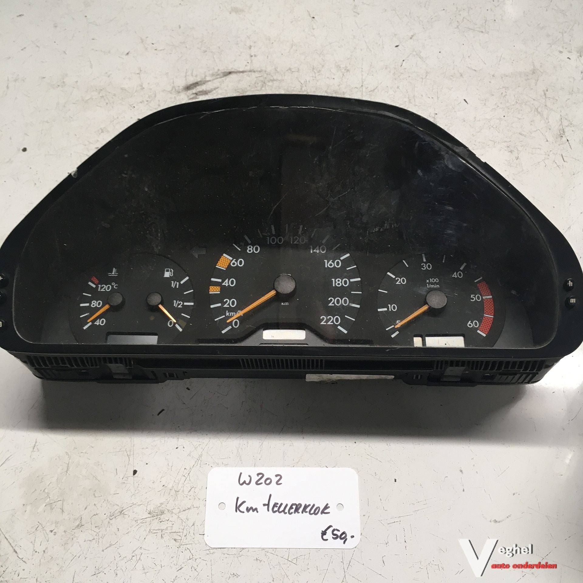 Mercedes W202 Km Tellerklok   A 202 440 1011  Q05, Auto-onderdelen, Dashboard en Schakelaars, Gebruikt, -, -, Ophalen of Verzenden