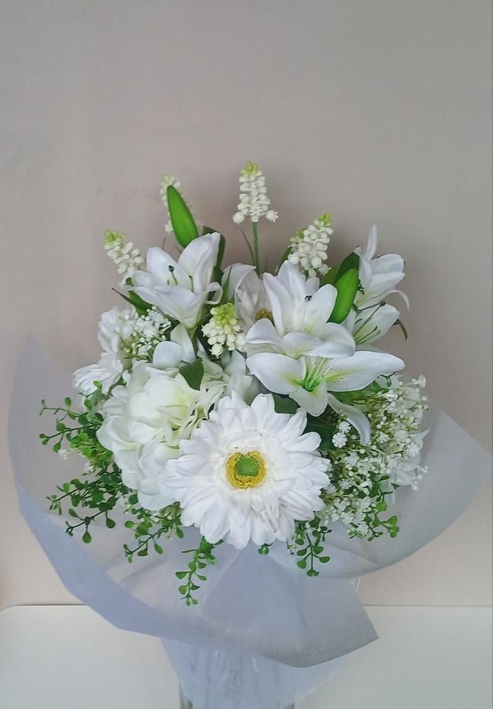 Bruidsboeket van zijden bloemen - Wit, Hobby en Vrije tijd, Knutselen, Nieuw, Ophalen of Verzenden