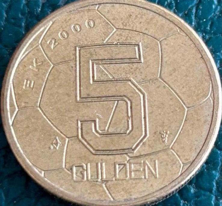 5 Gulden 2000 EK Voetbalmunt Beatrix UNC, Ophalen of Verzenden, Losse munt