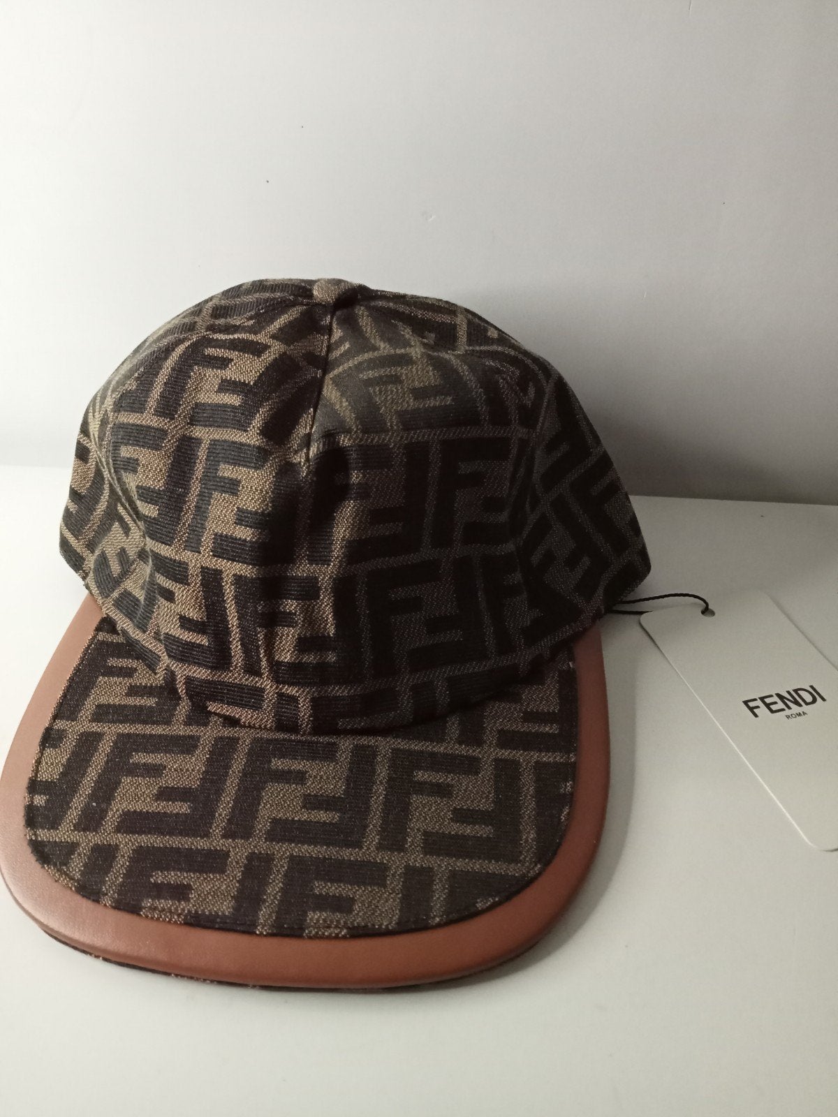 FF-logo pet, Fendi, One size fits all, Ophalen of Verzenden, Pet