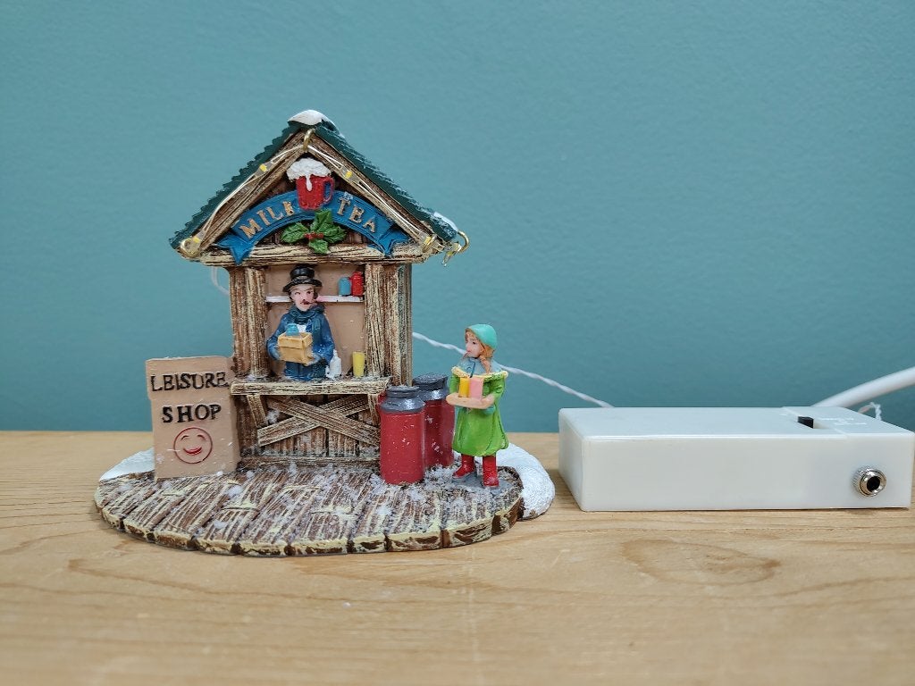 Intratuin Melk en thee kraam voor kerstdorp #KE0821, Diversen, Ophalen of Verzenden, Zo goed als nieuw