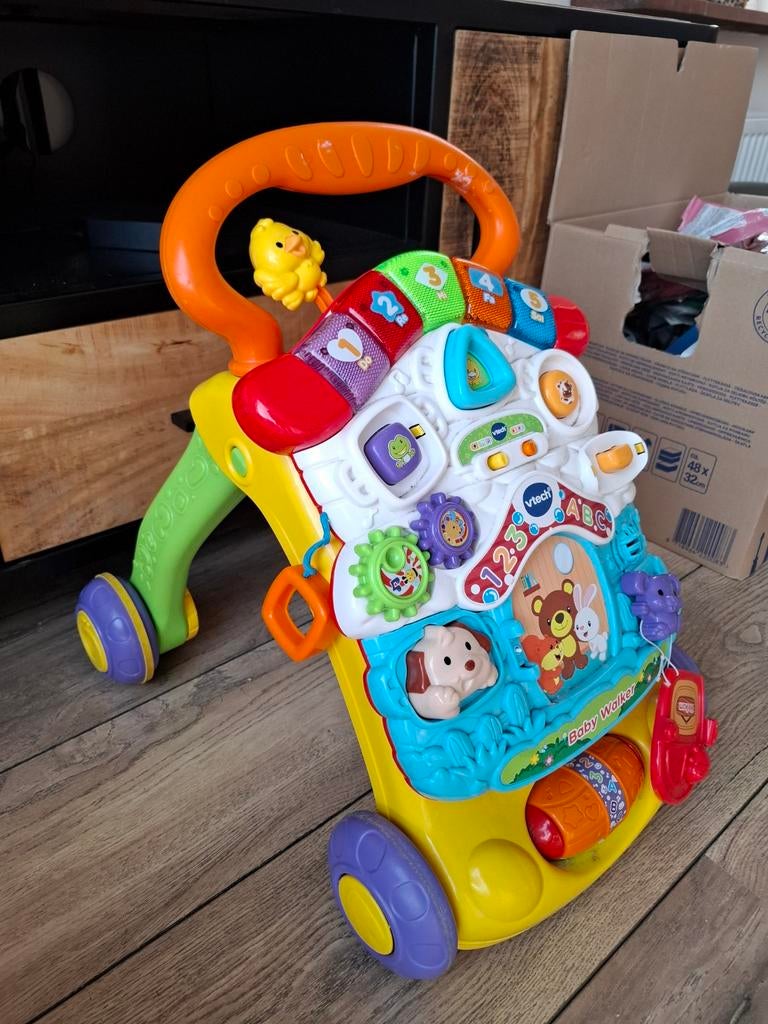VTech Baby Walker - in goede staat, Kinderen en Baby's, Speelgoed | Vtech, Ophalen of Verzenden, Zo goed als nieuw, 6 maanden tot 2 jaar