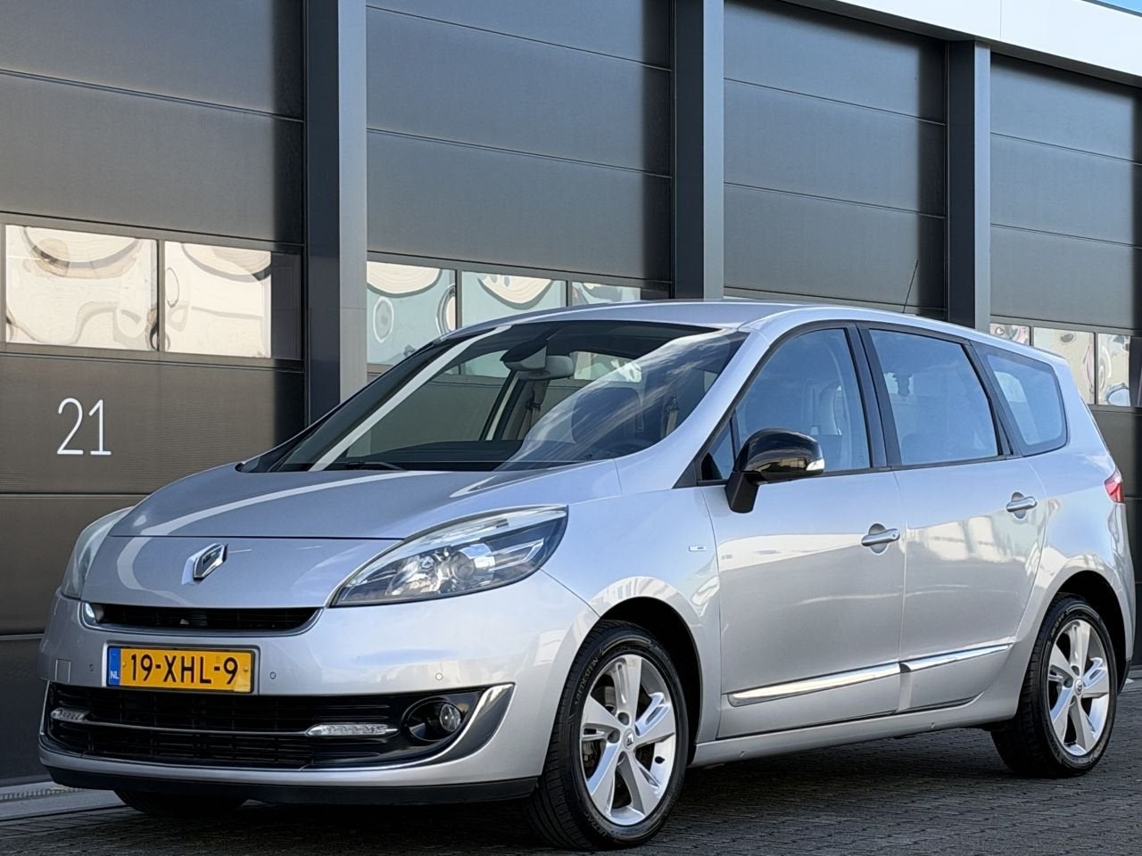 Renault Grand Scénic 1.6 dCi Bose Camera Navi PDC, Auto's, Bedrijf, 1499 kg, 168 €/maand, 131 pk