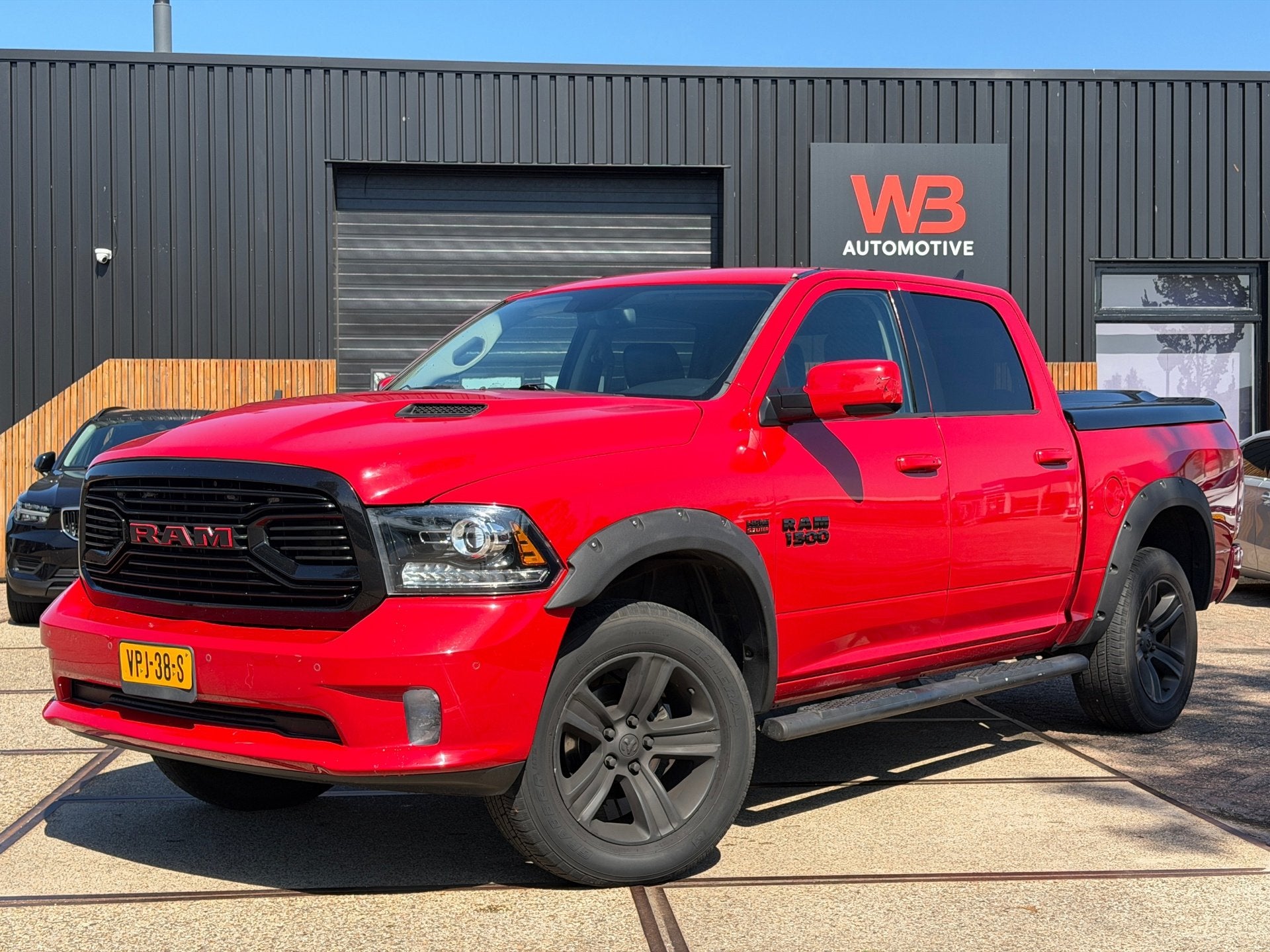 Dodge Ram 1500 5.7 V8 Crew Cab 5'7, Auto's, Automaat, Gebruikt, 5654 cc, 2535 kg