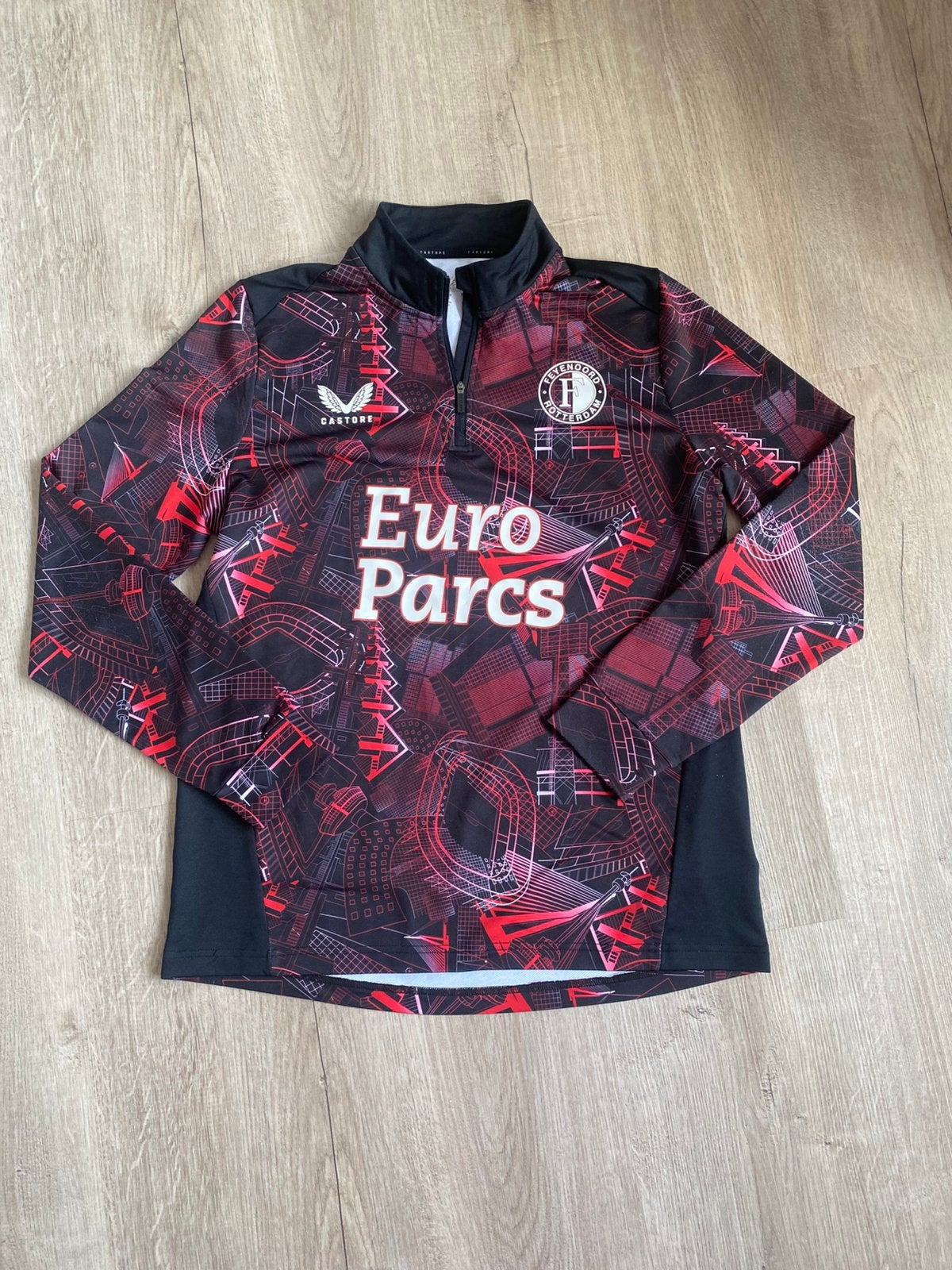 Feyenoord shirt lange mouwen special edition, Maat M, Ophalen of Verzenden, Gebruikt, Shirt