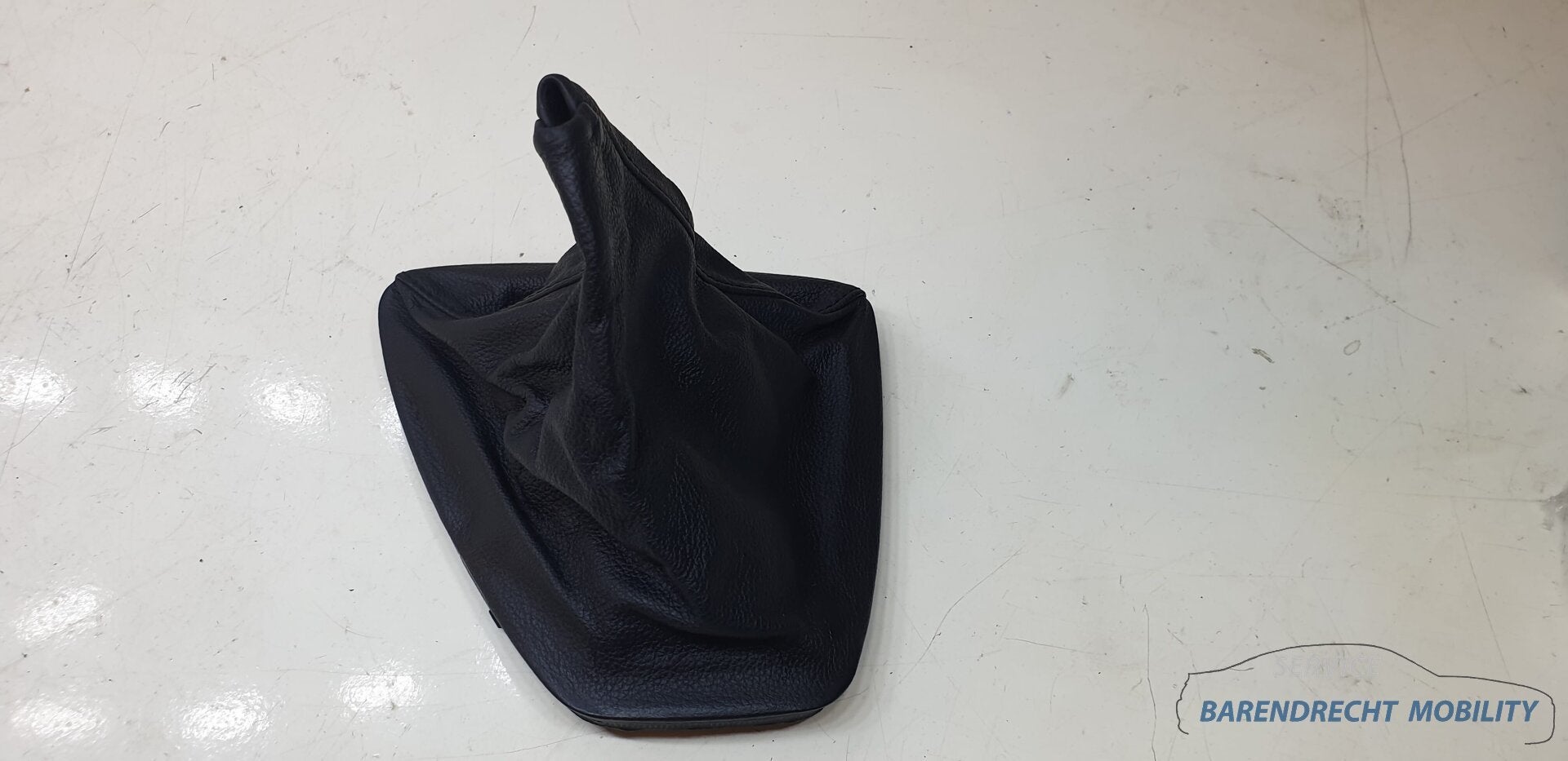 BMW E90 E91 3 serie lederen pookhoes pook hoes zwart 7530223, Auto-onderdelen, Interieur en Bekleding, Petuelring 130
80788  Munich, DE