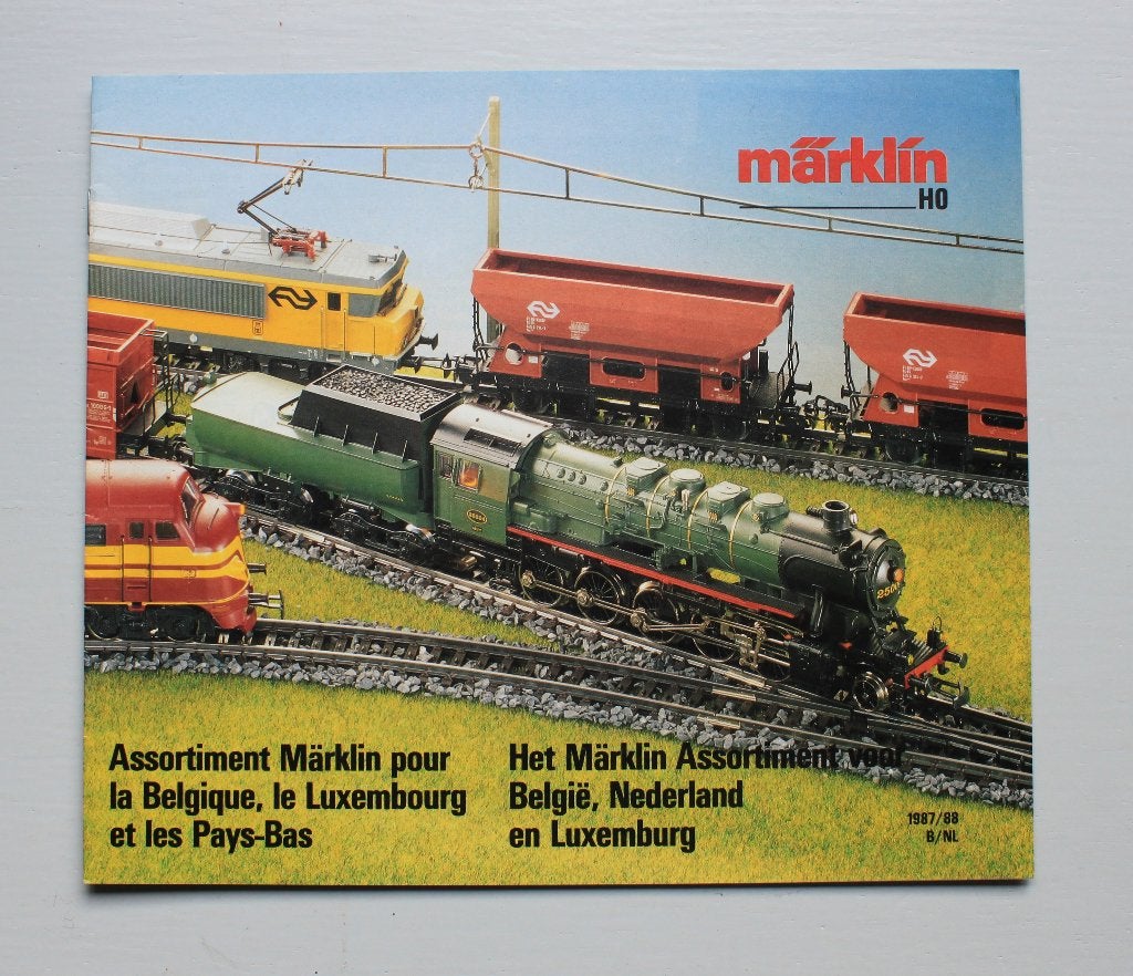 Märklin  Benelux assortiment 1987/88  folder, Hobby en Vrije tijd, Modeltreinen | H0, Nieuw, Boek, Tijdschrift of Catalogus, Wisselstroom