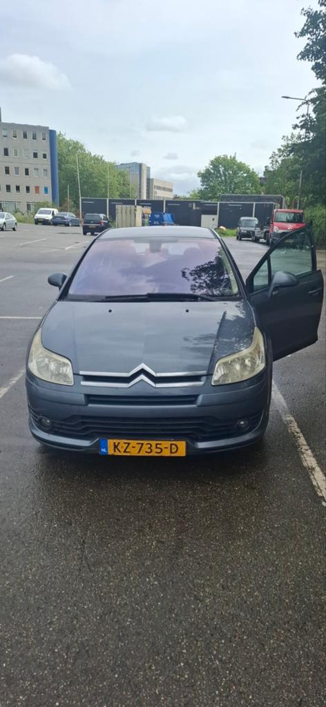 Citroën C4 1.6 HDI Berline 80KW 2007 Grijs apk 26 juni 2027k, Auto's, Citroën, Particulier, C4, ABS, Airbags, Airconditioning