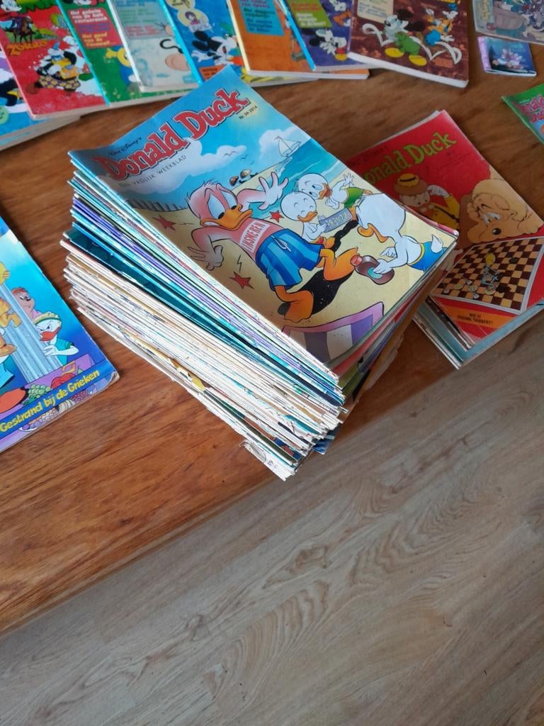 Donald Duck, Meerdere stripboeken, Ophalen, Gelezen
