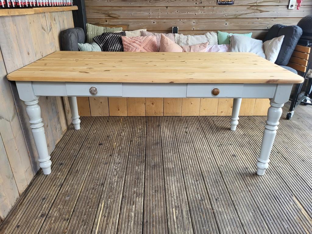 Eettafel, Ophalen, Gebruikt, 4 tot 6 stoelen