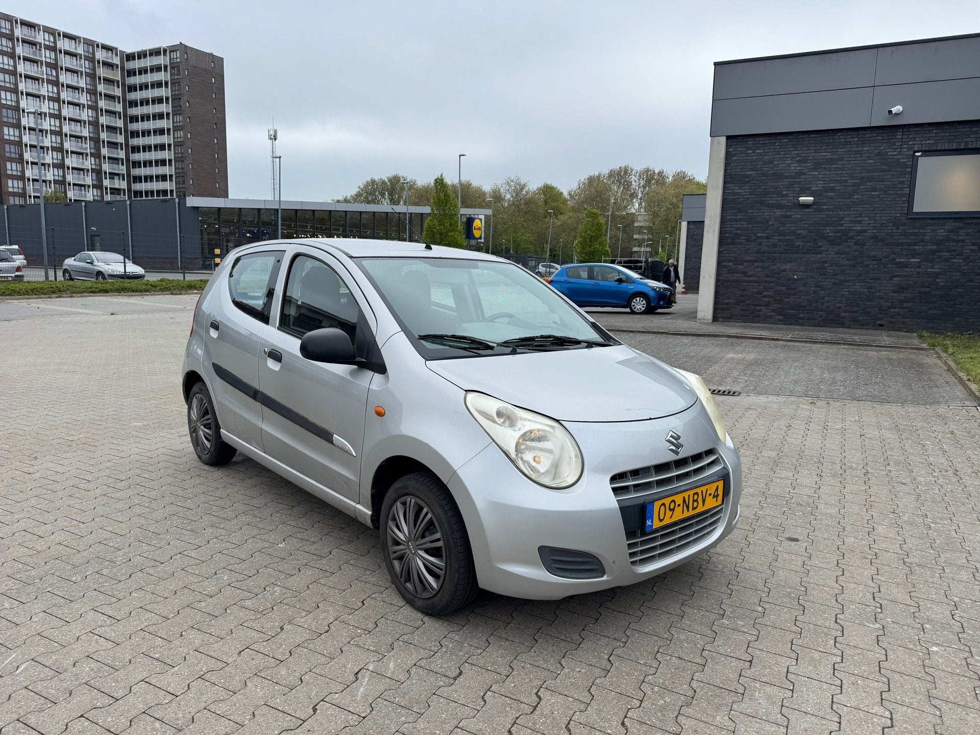 Suzuki Alto 1.0 Comfort Plus, Voorwielaandrijving, Euro 5, Stof, Gebruikt