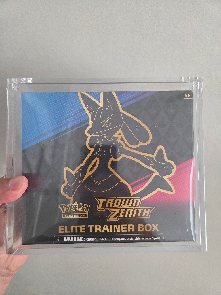 Crown zenith etb elite trainer box, Ophalen of Verzenden, Nieuw