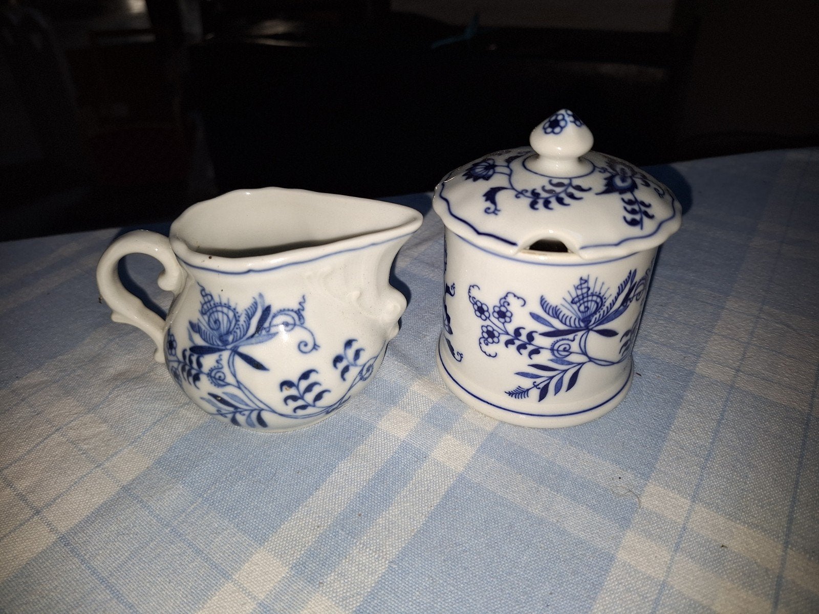 Blue Danube suikerpotje en melkkannetje, Antiek en Kunst, Ophalen