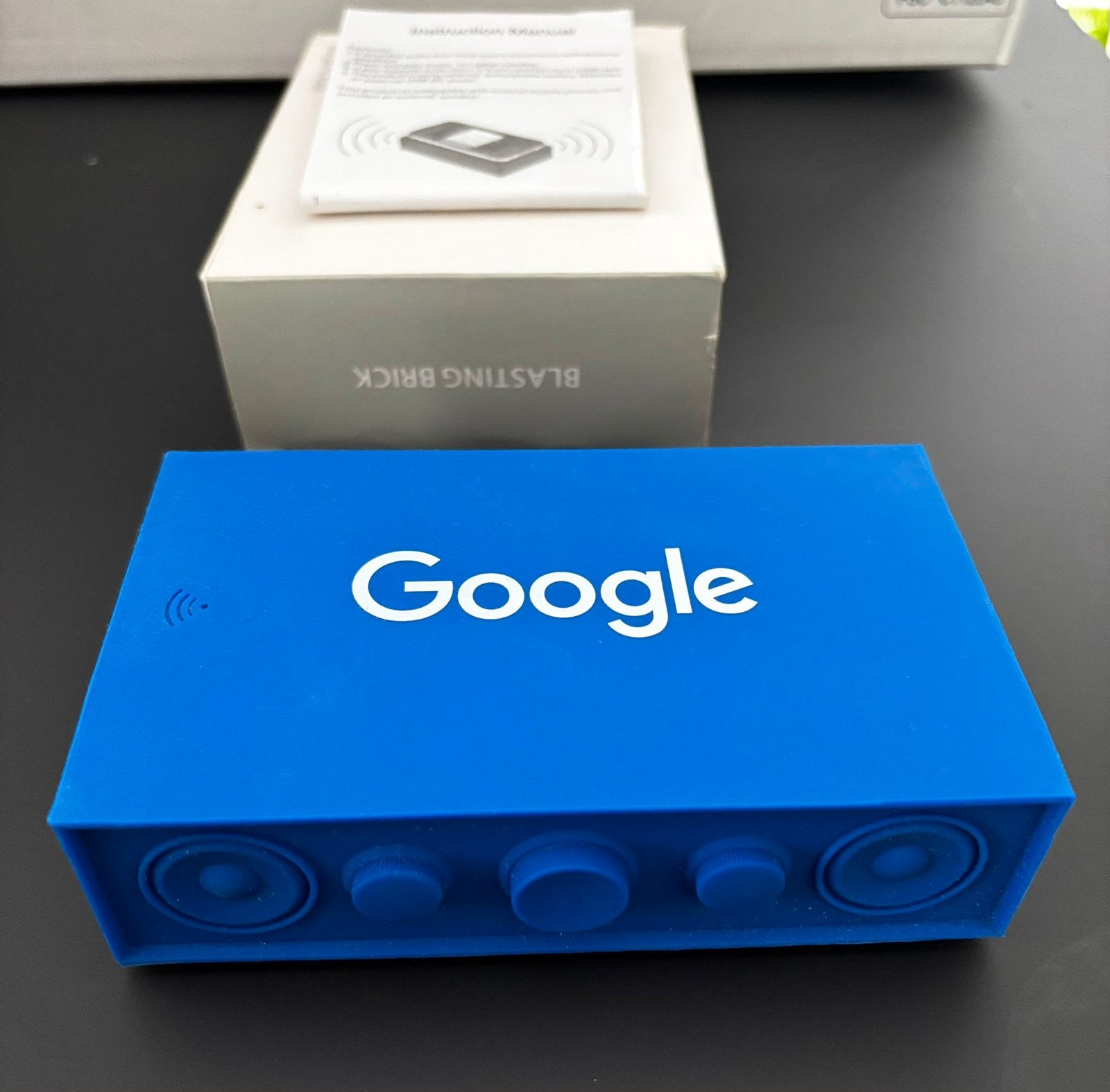 Google Bluetooth speaker relatiegeschenk, Audio, Tv en Foto, Luidsprekers, Zo goed als nieuw, Overige typen, Minder dan 60 watt
