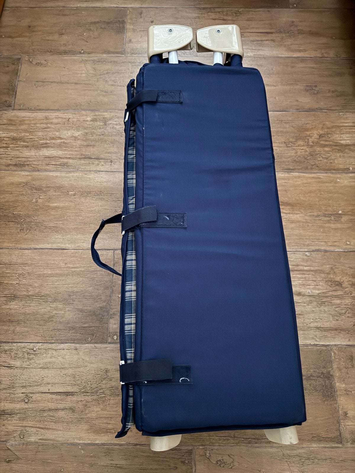 Campingbedje, Ophalen, Zo goed als nieuw, Minder dan 140 cm, Minder dan 70 cm
