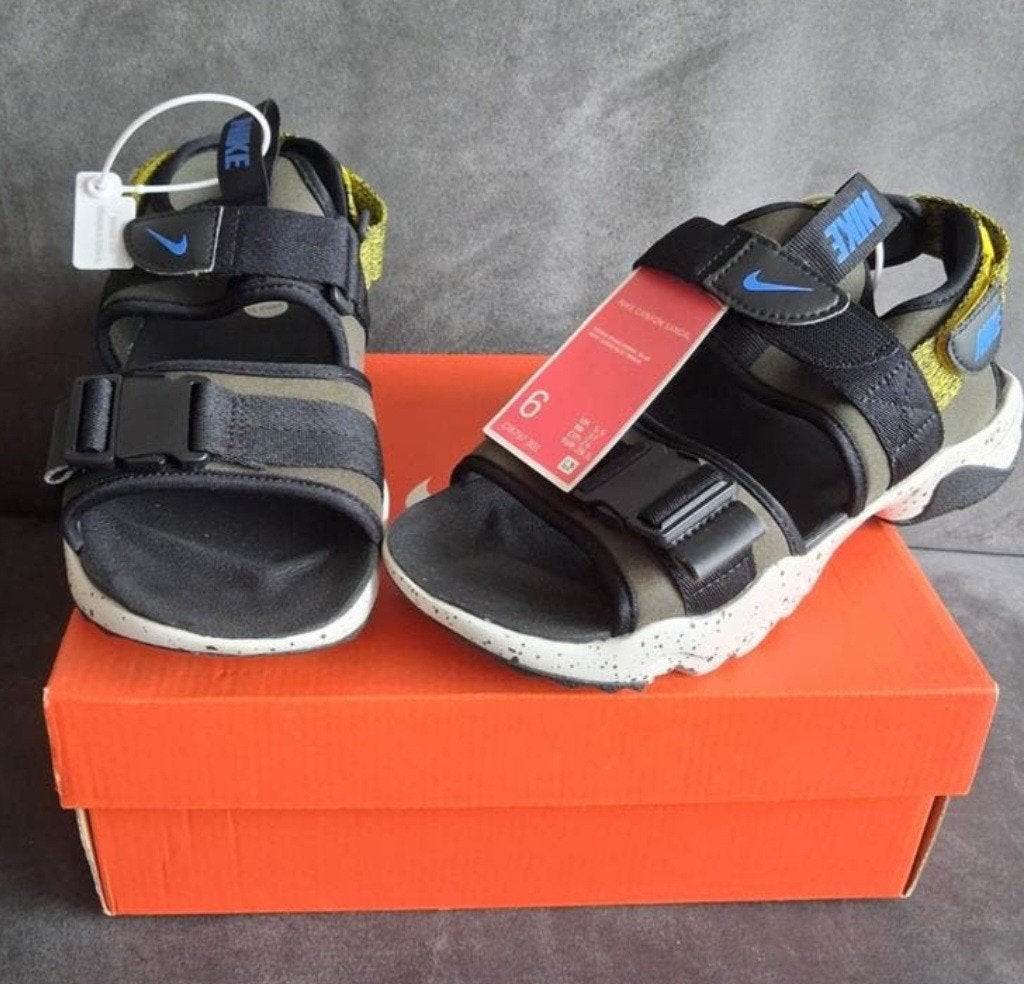 Nike Canyon sandalen Cargo Khaki maat 38,5. NIEUW!, Overige typen, Nieuw, Ophalen of Verzenden, Nike