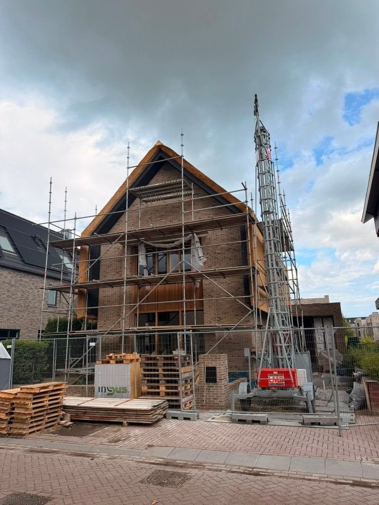 LMD 316TL Bouwlift - 300 kg hefvermogen, 16m hefhoogte, Doe-het-zelf en Verbouw, Ophalen, Gebruikt, Bouwlift