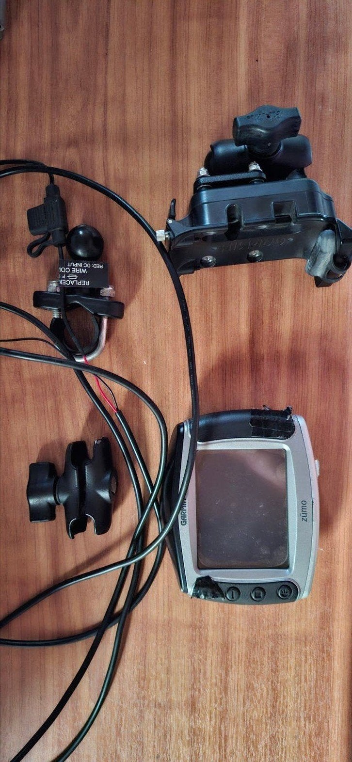 Garmin Zumo 550 GPS met montagekit en bedrading, Ophalen of Verzenden, Gebruikt