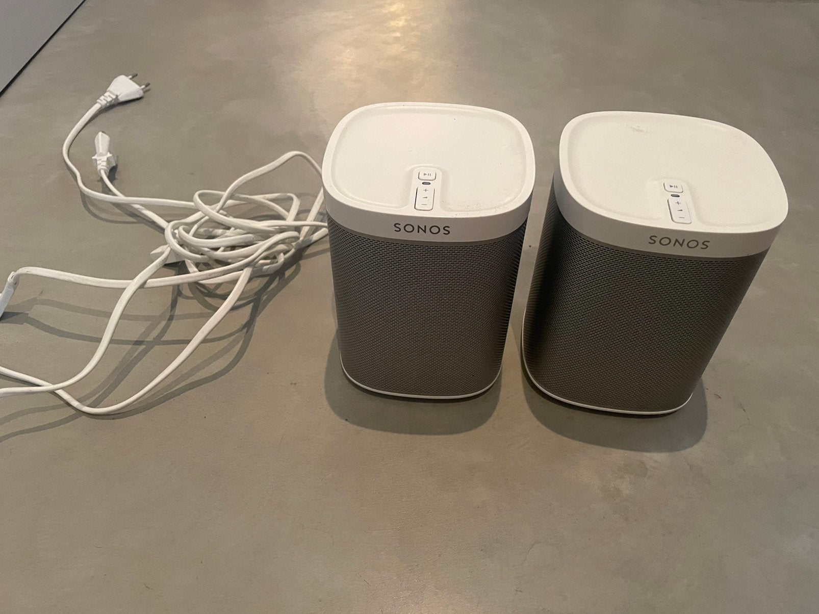 Sonos play 1 speakers met kabel
