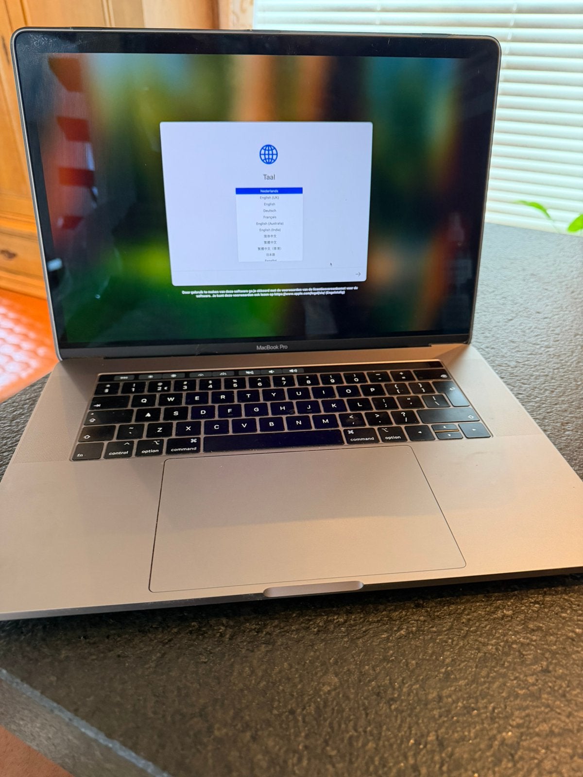 Apple Mac Book Pro 15 inch / 2019, Computers en Software, Apple Macbooks, 2 tot 3 Ghz, 15 inch, Zo goed als nieuw, Ophalen