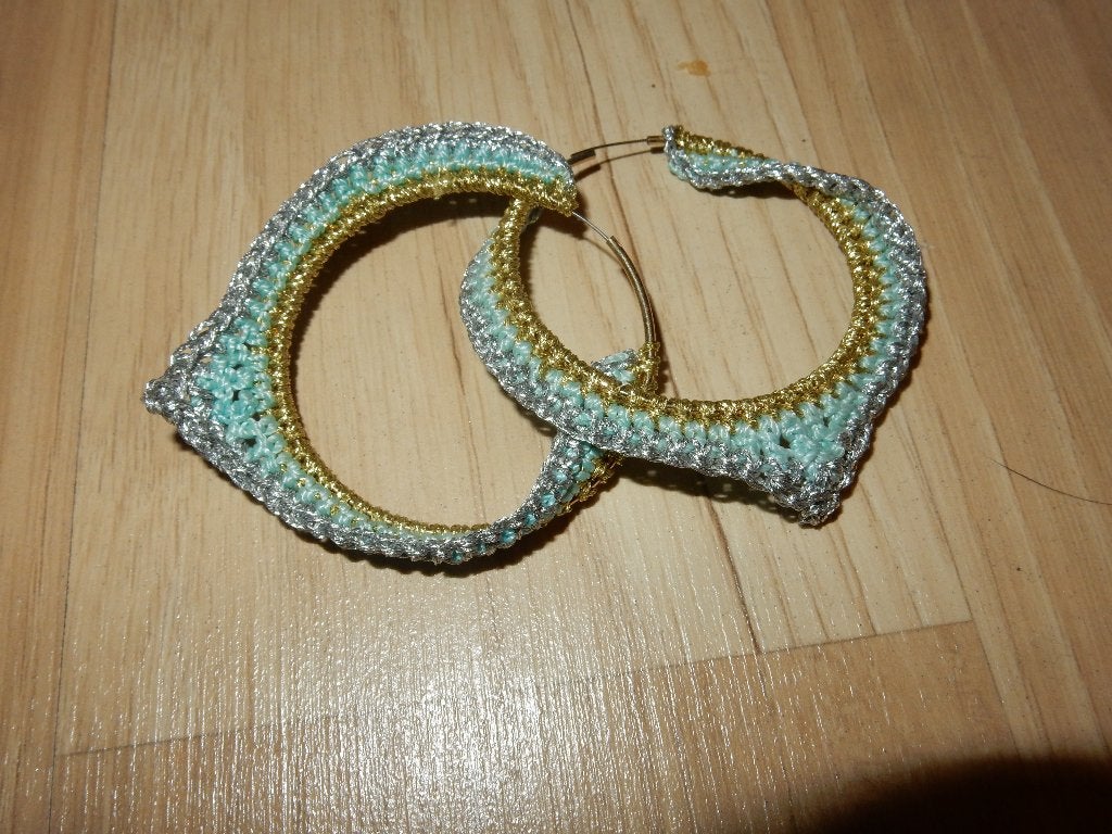 Handgemaakte gehaakte Oorringen, te koop., Overige materialen, Hangers, Blauw, Nieuw