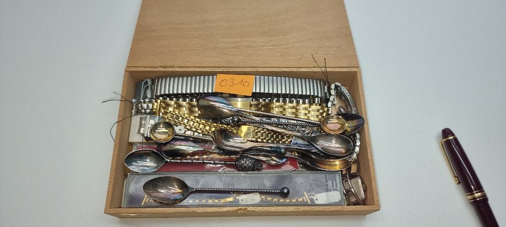 New Old Stock voor handelaar marktkramer galerijhouder, Ophalen, Zilver, Armband, Met edelsteen