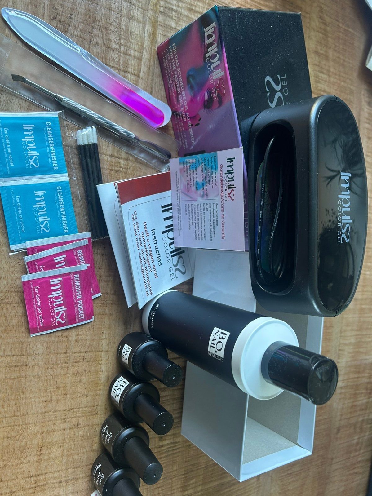 Complete set voor gelnagels, met uv lamp, Ophalen of Verzenden, Zo goed als nieuw, Zwart, Handen en Nagels