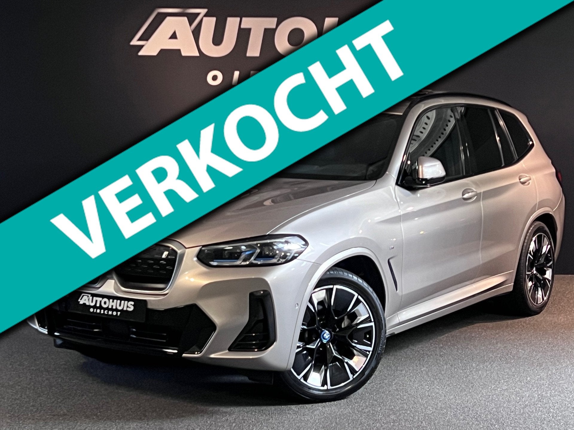 BMW IX3 High Executive 80 kWh Edition M Pano/Laser/Stuurverw, Auto's, BMW, Achterwielaandrijving, Gebruikt, Zwart, 80 kWh