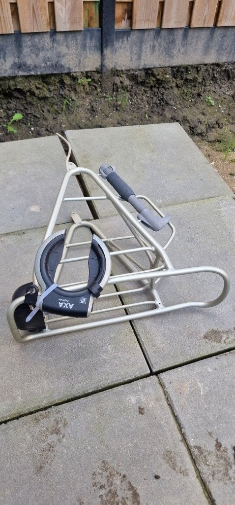 Gazele Elektrische Fietsdrager met slot., Fietsen en Brommers, Ophalen, Gebruikt