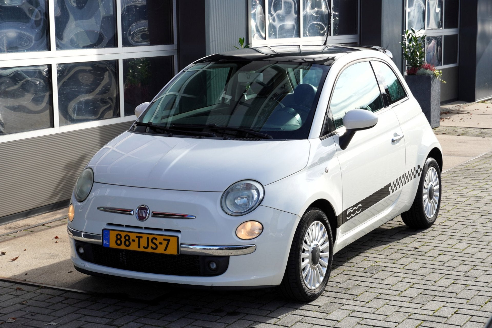 Fiat 500 0.9 TwinAir Gucci Lounge Airco/Panodak, Voorwielaandrijving, Euro 5, Gebruikt, Handgeschakeld