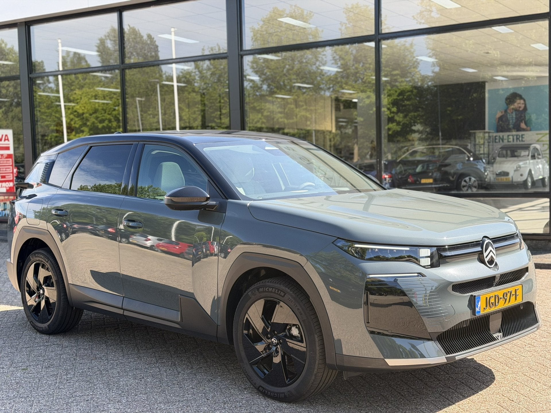 Citroën C5 Aircross 136pk Hybrid 145 Business PanoDak|Camer, Stof, Gebruikt, Euro 6, 1199 cc
