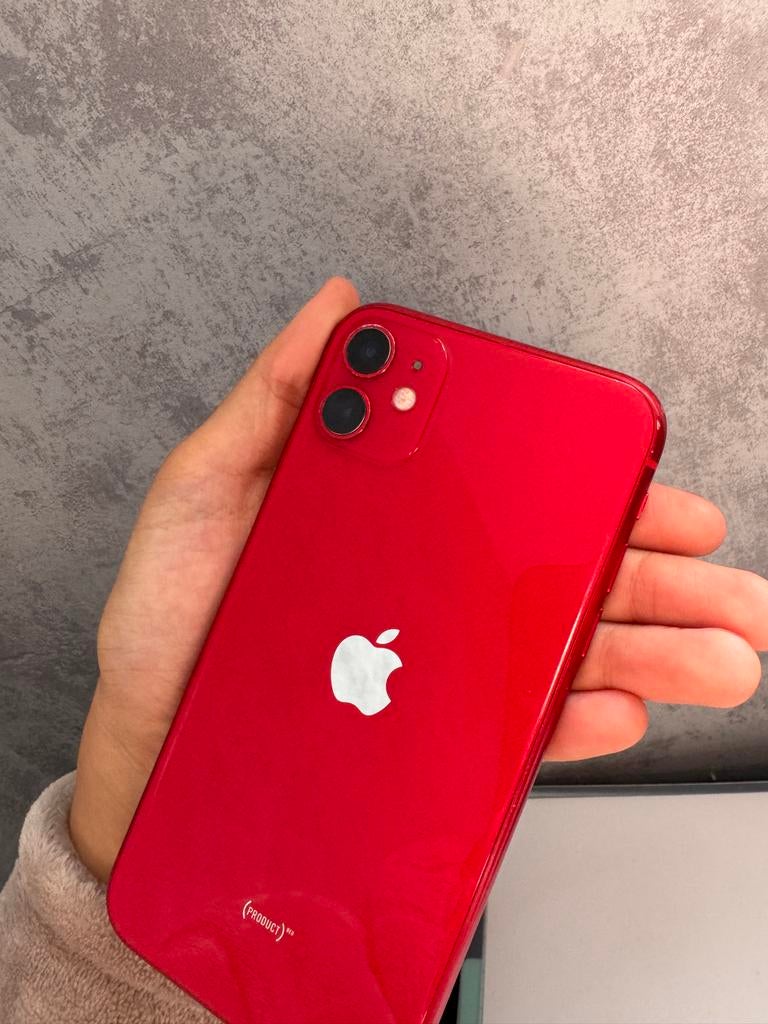 iPhone 11 (PRODUCT RED) - Perfect werkend, goede staat, Telecommunicatie, Mobiele telefoons | Apple iPhone, Zo goed als nieuw