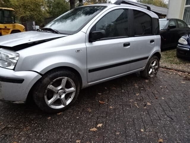 Fiat panda 1.2 44 kw bj 2010 voor demontage., Gebruikt, -, -, Ophalen of Verzenden