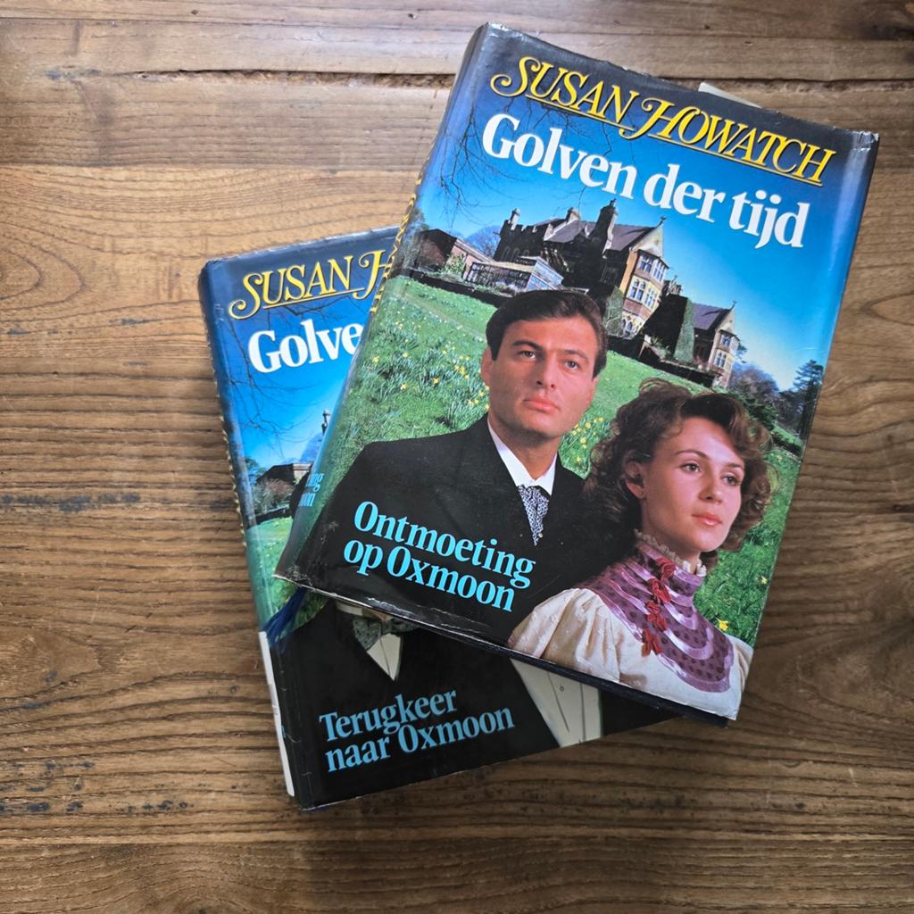 Susan Howatch - Golven der tijd (2 boeken), Boeken, Romans, Gelezen, Europa overig, Ophalen of Verzenden