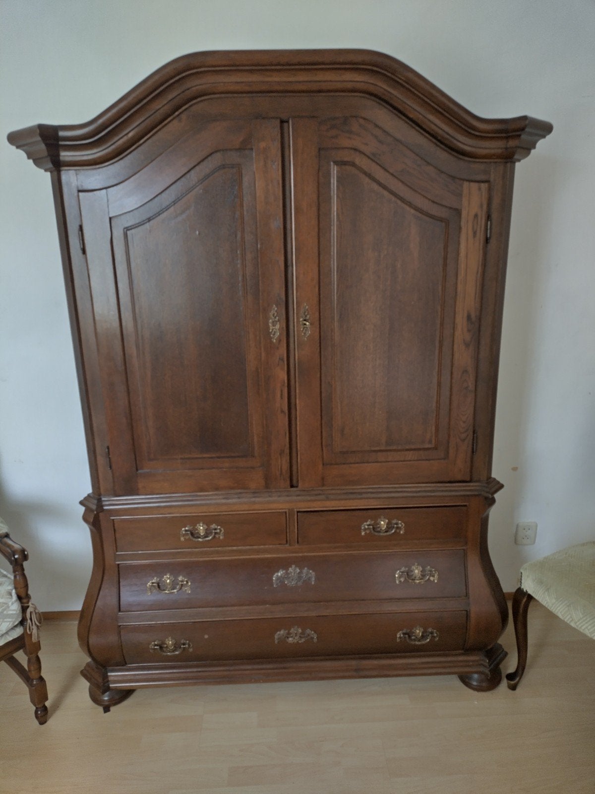 Antieke kledingkast/commode - gratis afhalen, Ophalen