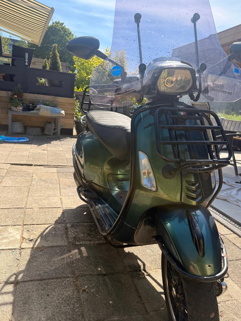 Vespa Sprint 2015 met gereviseerd blok, Ophalen, Gebruikt, Benzine, Overige modellen