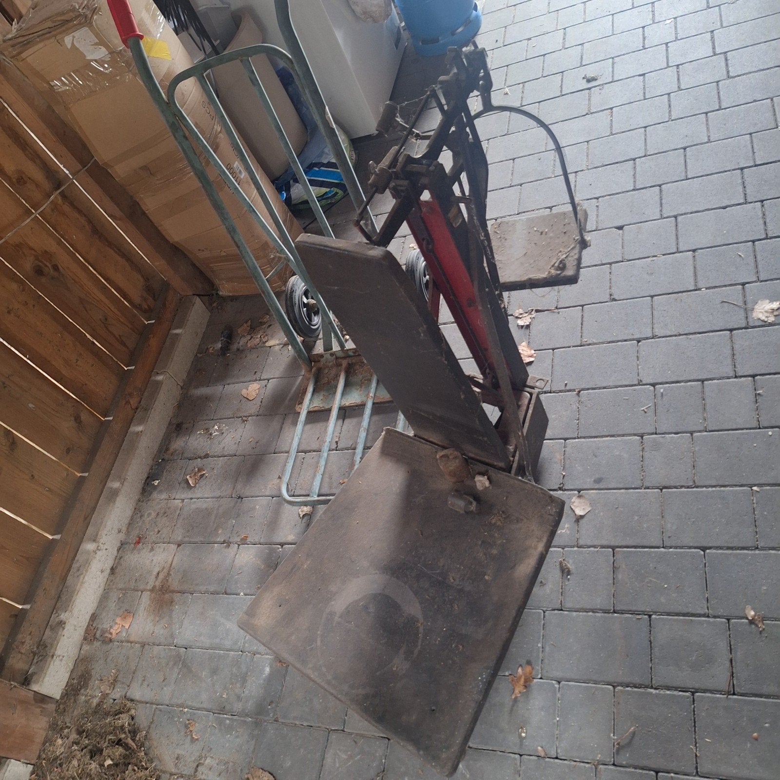 Antieke Molenschot Vloerweegschaal met 2 Gewichtjes, Ophalen, Gebruikt, Vloerweegschaal, Minder dan 50 kg