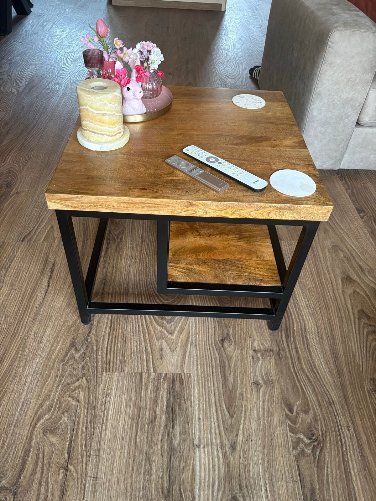 Salontafel mangohout met zwart metalen onderstel, Ophalen, Minder dan 50 cm, 100 tot 150 cm, Vierkant