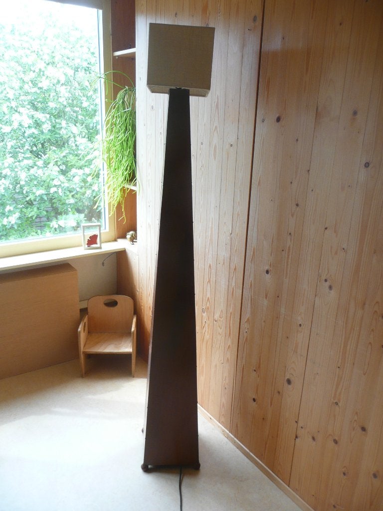 Leuke 1.65 m hoge roestbruine metalen design vloerlamp, Ophalen, Zo goed als nieuw, Metaal, 150 tot 200 cm